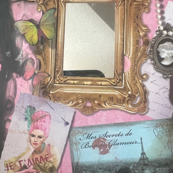 Discontinued/Rare Too Faced - Glamour Revolution makeup palette - Picture 4 of 7